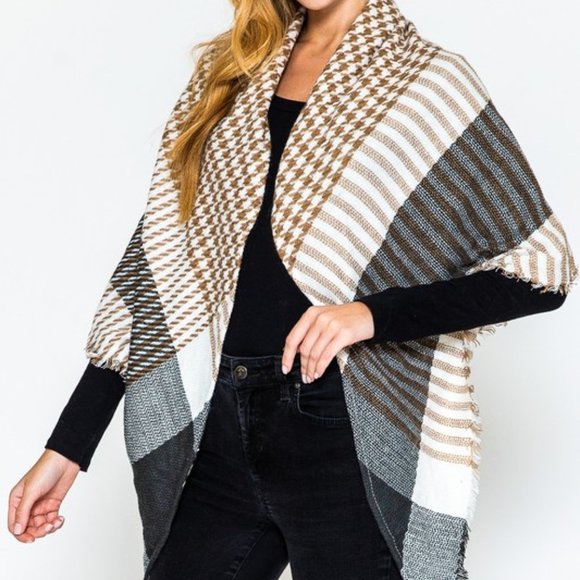 Houndstooth Plaid Triangle Scarf, Tan/Black/White - Picture 4 of 8